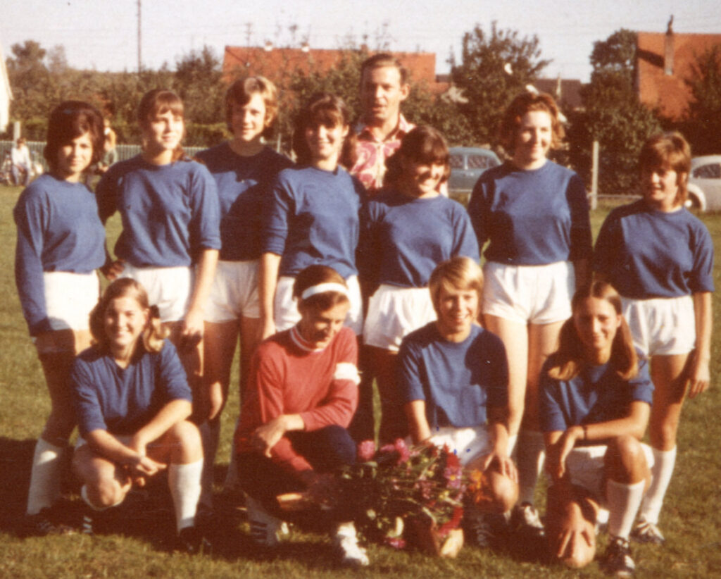 FC Scheuring-Damenmannschaft 1972
